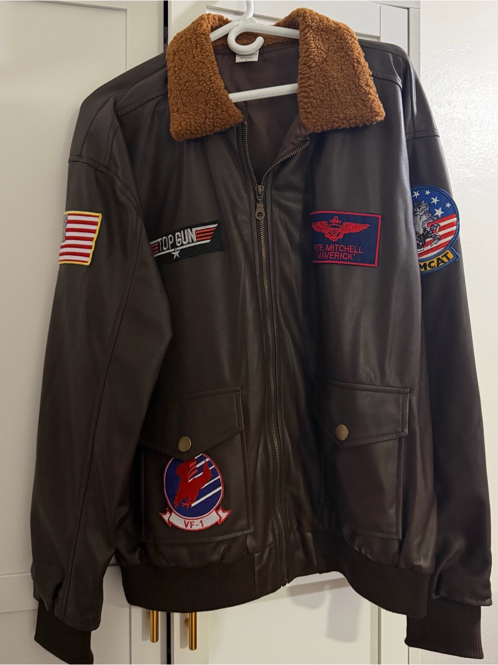 Spirit Halloween Top Gun Maverick Costume Brown Bomber Jacket